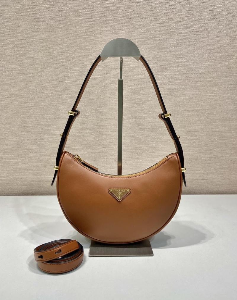 Pra*a hobo bags